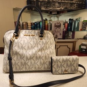 Michael Kors Cindy dome satchel with matching wallet